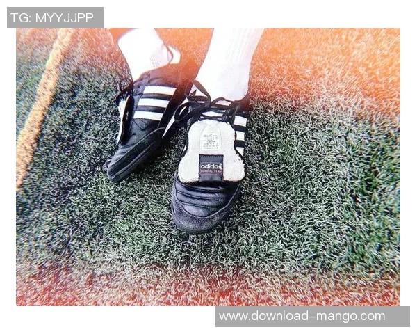 足球鞋在长时间穿着后是否会因材料变形而变大探讨